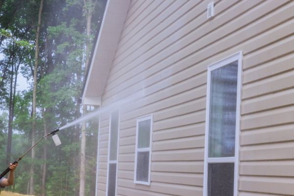 Cost of House Washing in Lenoir City