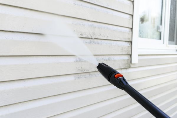 Cost of Siding Power Washing in Lenoir City