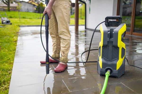 Cost of Porch Pressure Washing in Lenoir City