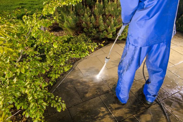 Cost of Hardscape Cleaning in Lenoir City