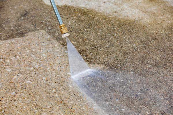 Cost of Driveway Pressure Cleaning in Lenoir City