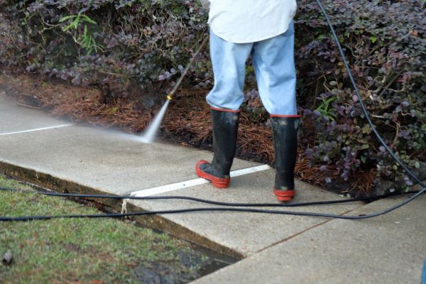 Cost of Sidewalk Washing in Lenoir City